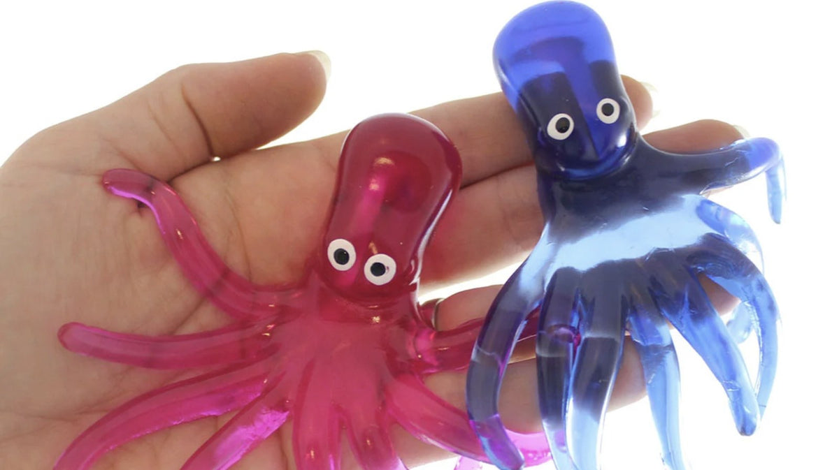 Stretchy sticky octopus toys in pink and blue